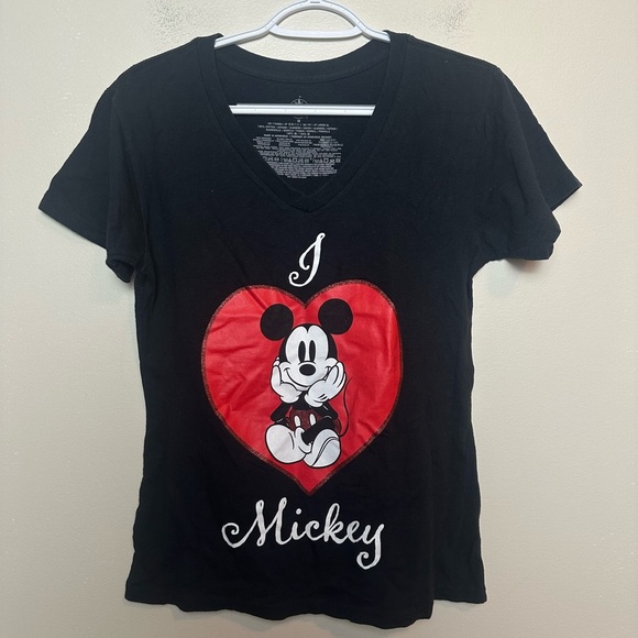Disney Size M - Picture 1 of 6